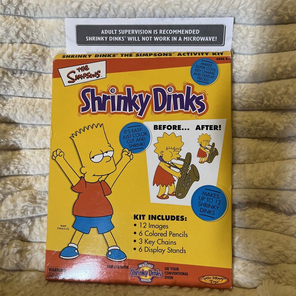 2001 The simpsons Spin Masters Shrinky Dinks Set